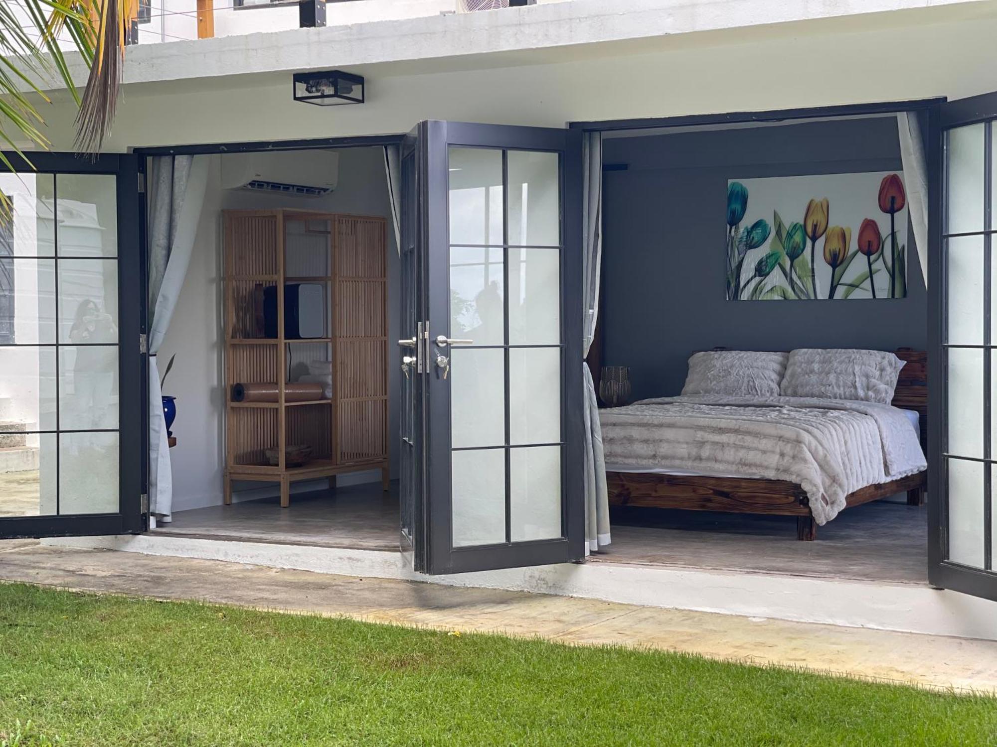 The Serene House Bed & Breakfast Luquillo Dış mekan fotoğraf